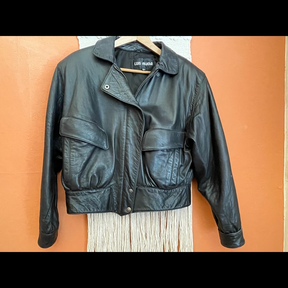 VTG 80’s Luis Alvear Black Leather Jacket With Shoulder Padding